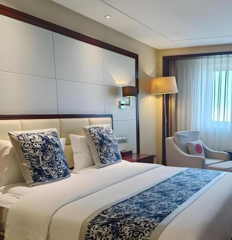 Beijing Guizhou Hotel Екстер'єр фото