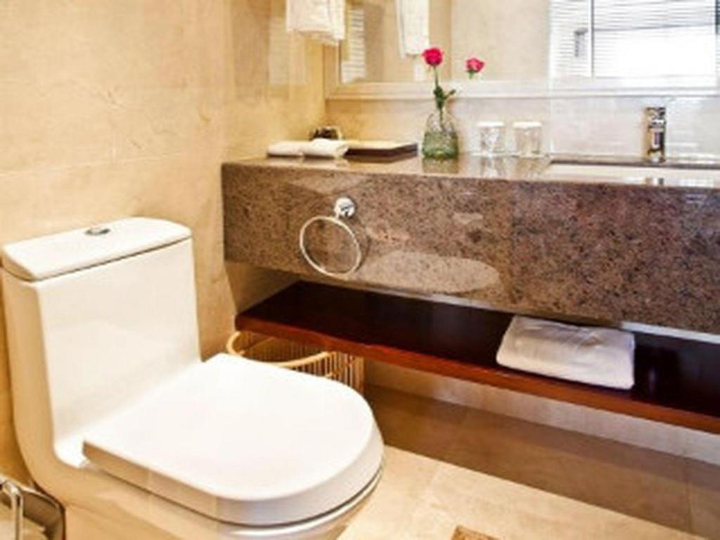 Beijing Guizhou Hotel Екстер'єр фото