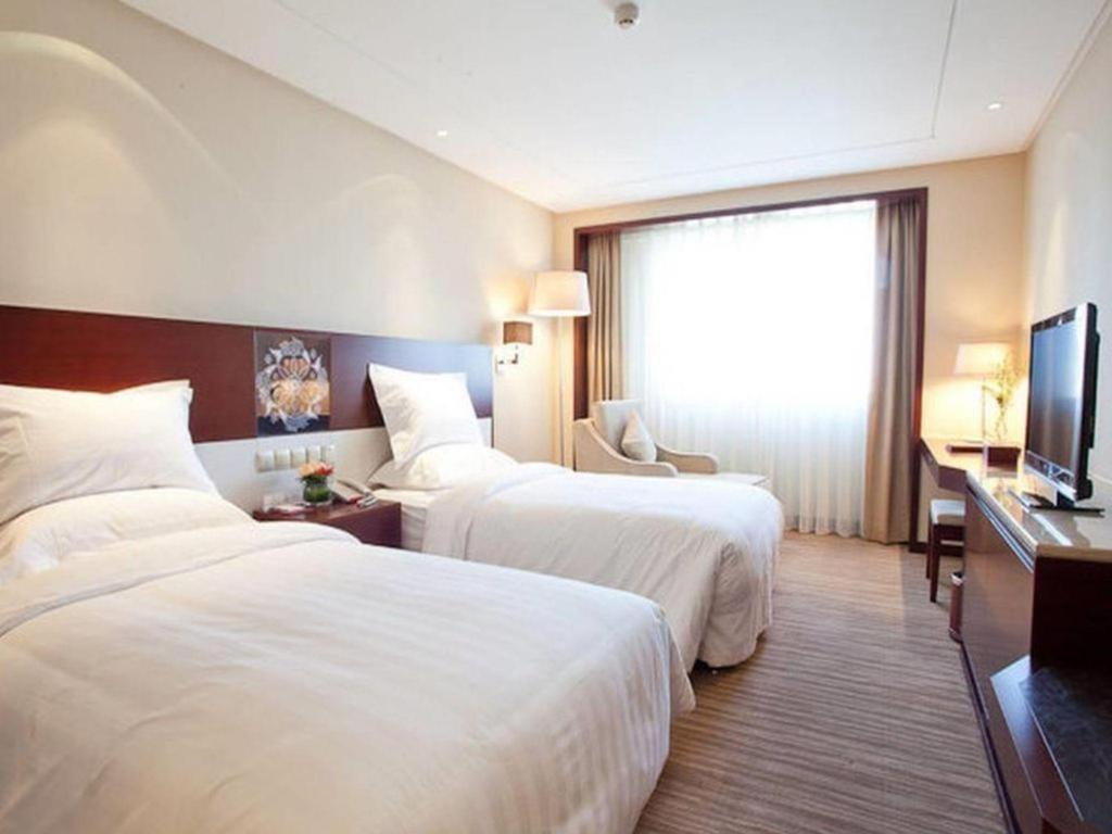 Beijing Guizhou Hotel Екстер'єр фото