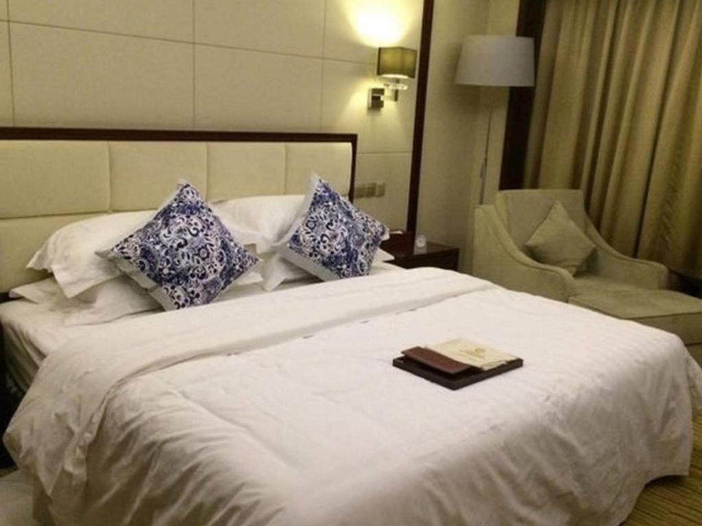 Beijing Guizhou Hotel Екстер'єр фото